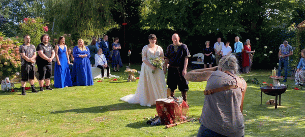 Schamanische Hochzeit